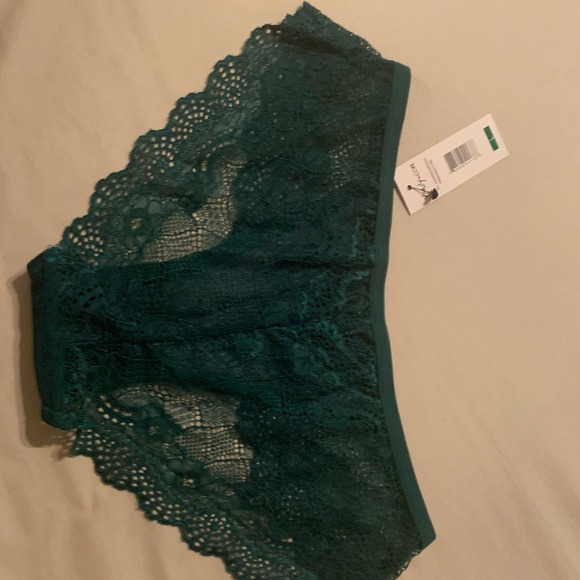 3 pairs size L panties(nwt) - Picture 5 of 7